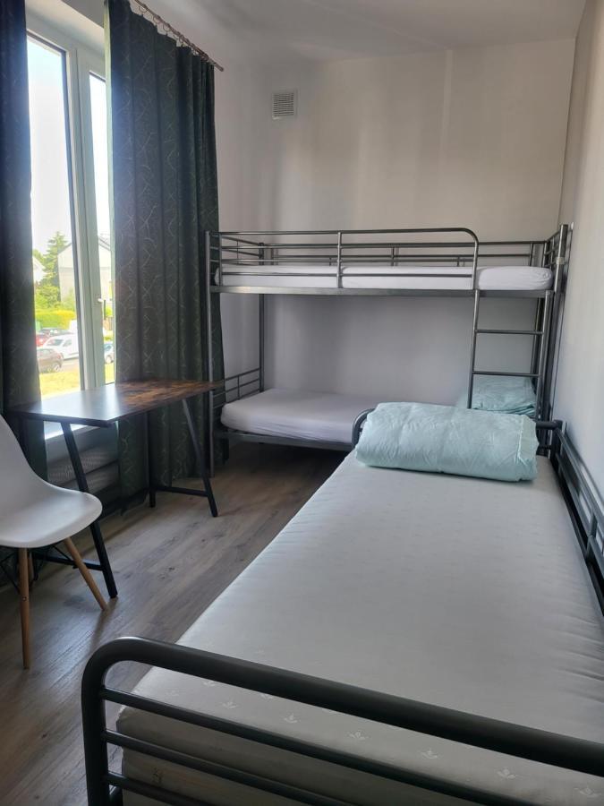 Rooms4Rest Wiertnicza - Private Rooms For Tourists - Atr Consulting Sp, Z O,O, Warschau Buitenkant foto