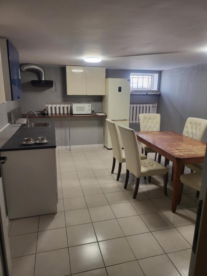 Rooms4Rest Wiertnicza - Private Rooms For Tourists - Atr Consulting Sp, Z O,O, Warschau Buitenkant foto