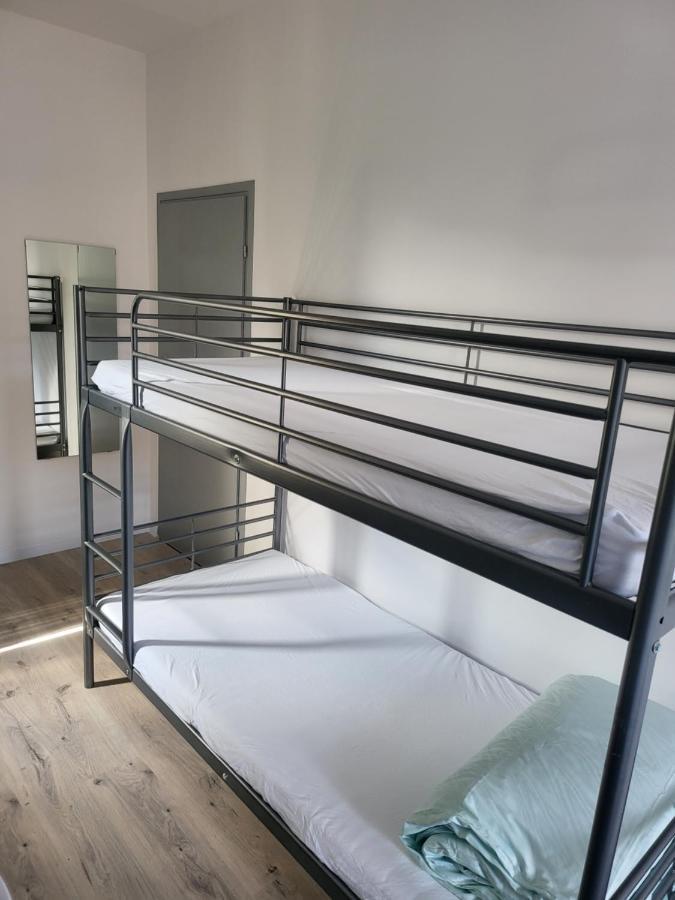 Rooms4Rest Wiertnicza - Private Rooms For Tourists - Atr Consulting Sp, Z O,O, Warschau Buitenkant foto