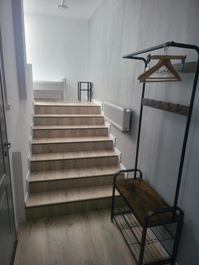 Rooms4Rest Wiertnicza - Private Rooms For Tourists - Atr Consulting Sp, Z O,O, Warschau Buitenkant foto